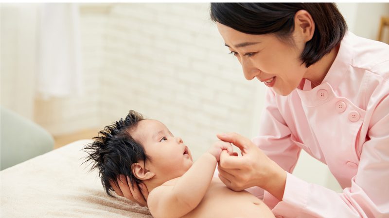 育儿嫂健康证体检项目全解析：了解关键差异**