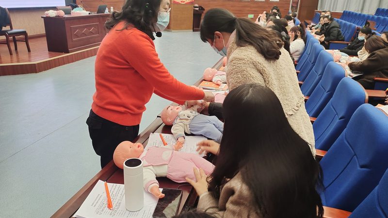 月子中心护理流程：揭秘医疗级护理的奥秘**